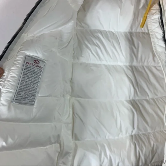 Parajumpers winter coat , used only 5 Times - Picture 9 of 12